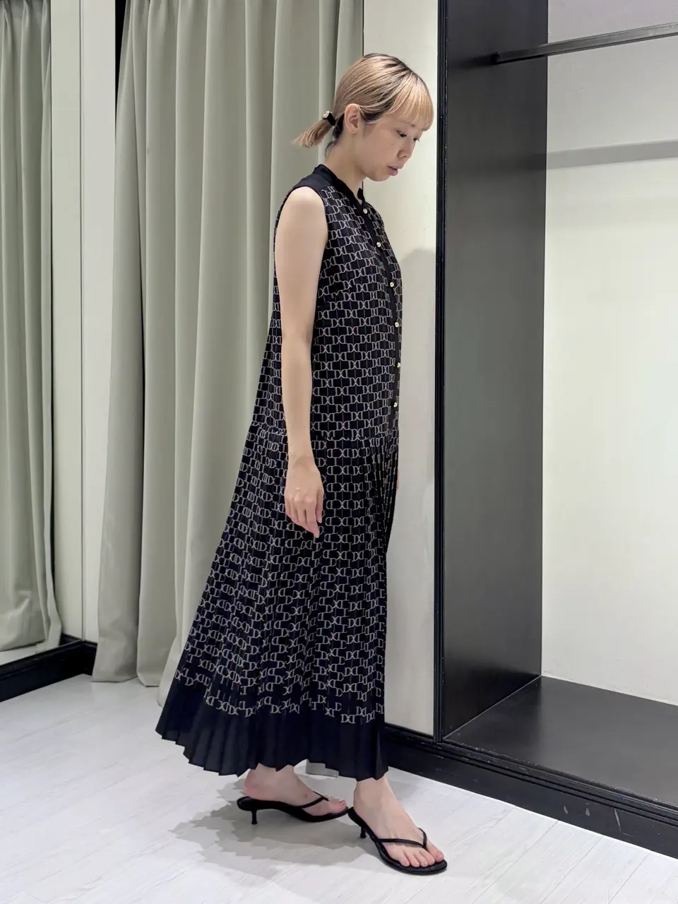 GRACE CONTINENTAL Abe コーディネート画像