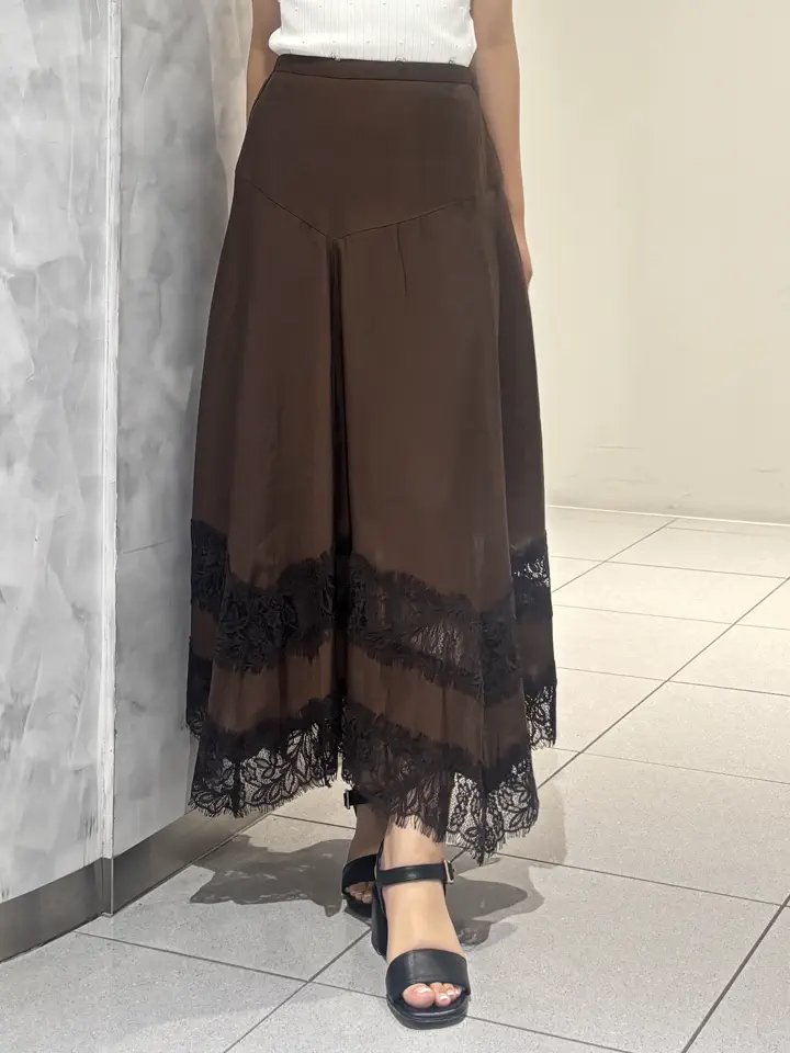 GRACE CONTINENTAL 岩永 春佳 コーディネート画像