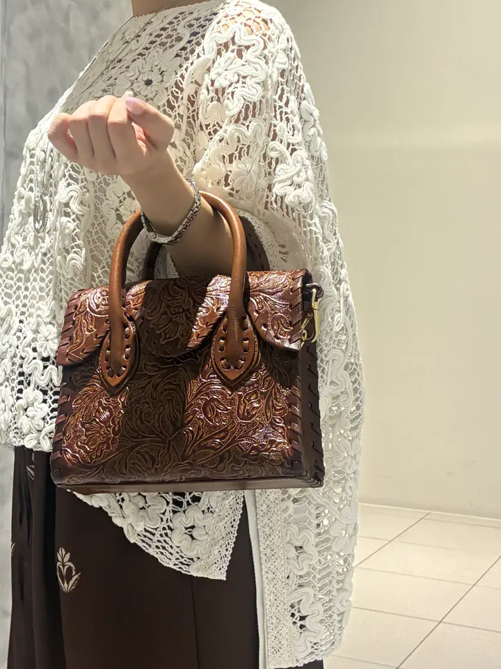 GRACE CONTINENTAL Yuna Iwasaki コーディネート画像