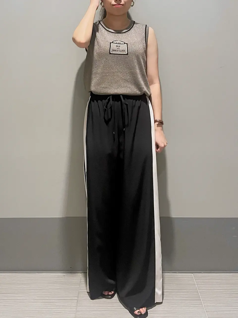GRACE CONTINENTAL 細川　もなみ コーディネート画像