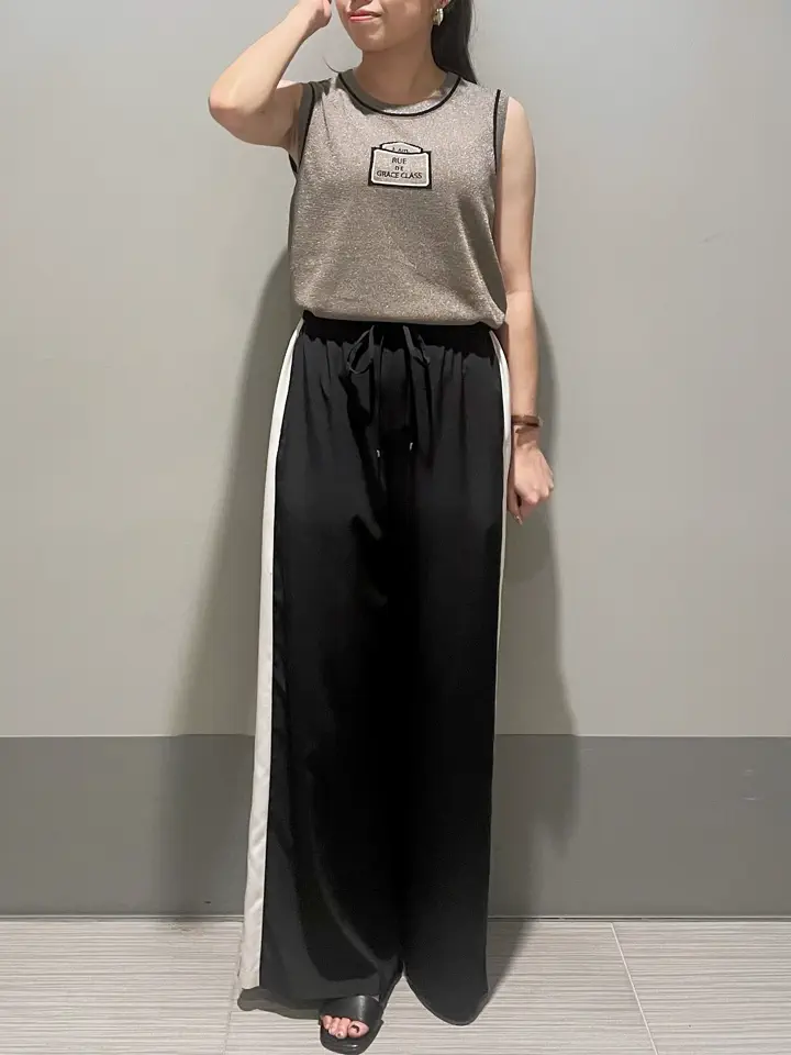 GRACE CONTINENTAL 細川　もなみ コーディネート画像