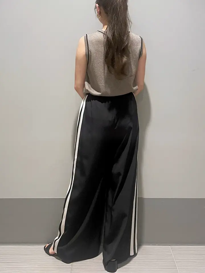GRACE CONTINENTAL 細川　もなみ コーディネート画像