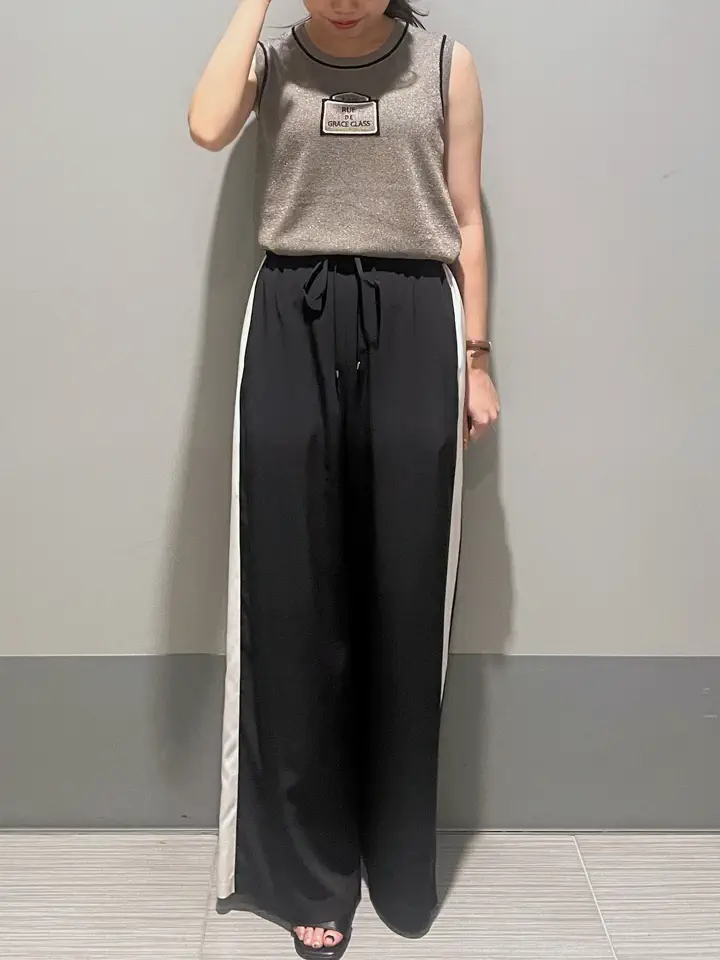 GRACE CONTINENTAL 細川　もなみ コーディネート画像