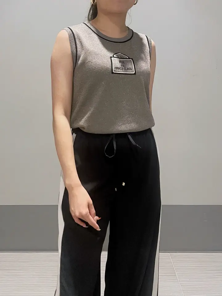 GRACE CONTINENTAL 細川　もなみ コーディネート画像
