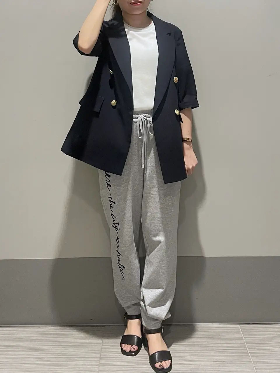 GRACE CONTINENTAL 細川　もなみ コーディネート画像