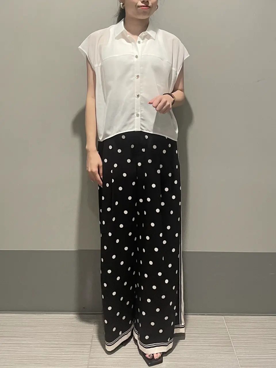 GRACE CONTINENTAL 細川　もなみ コーディネート画像