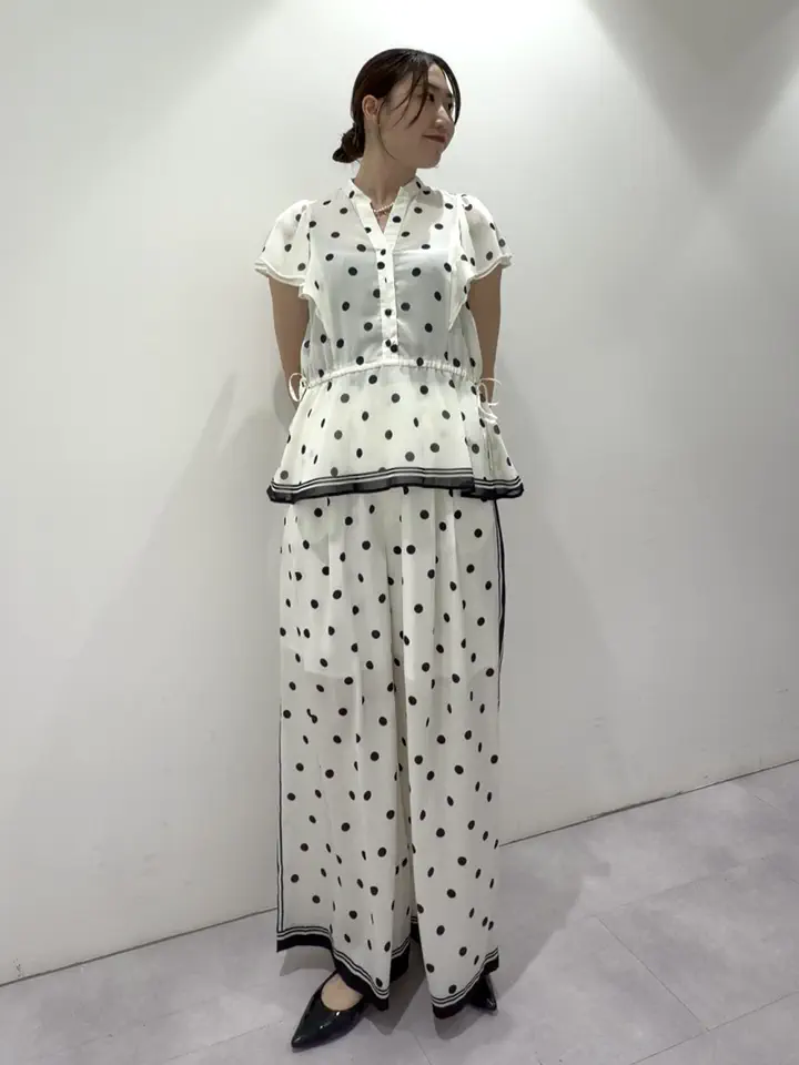 GRACE CONTINENTAL 遠藤　みずき コーディネート画像