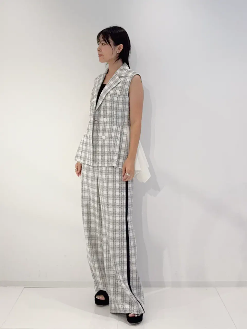 GRACE CONTINENTAL 古川温子 コーディネート画像