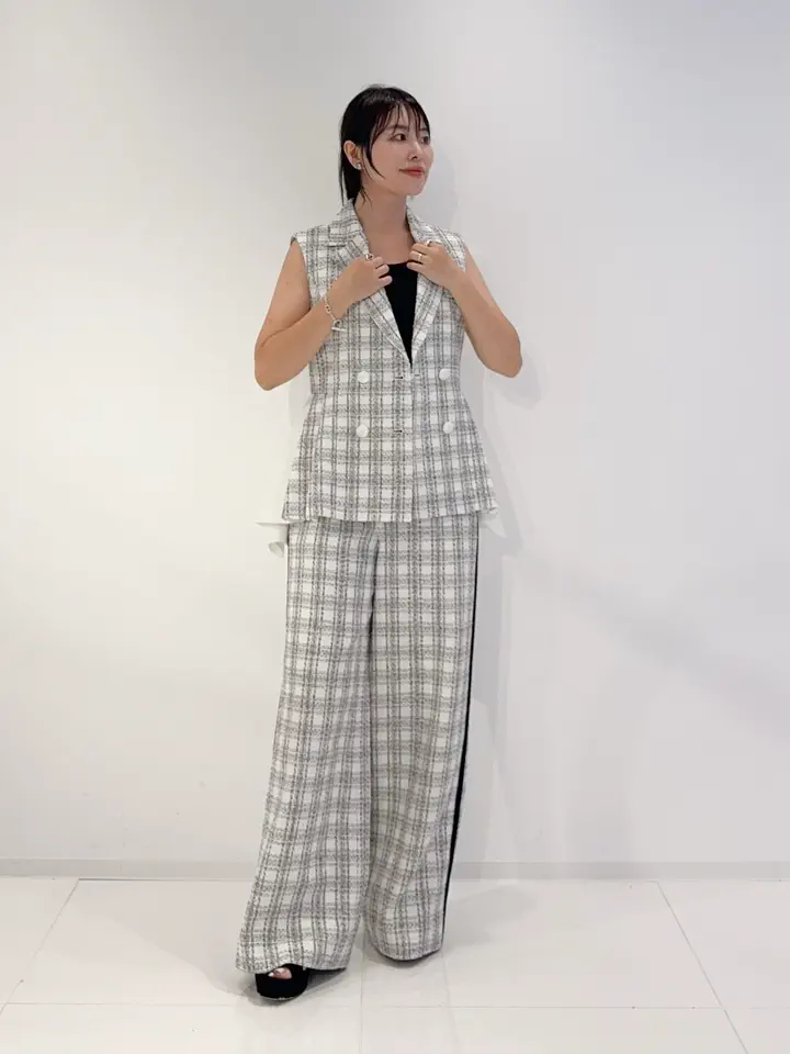 GRACE CONTINENTAL 古川温子 コーディネート画像