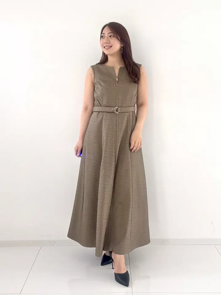 GRACE CONTINENTAL HIGASHIGAWA.R コーディネート画像
