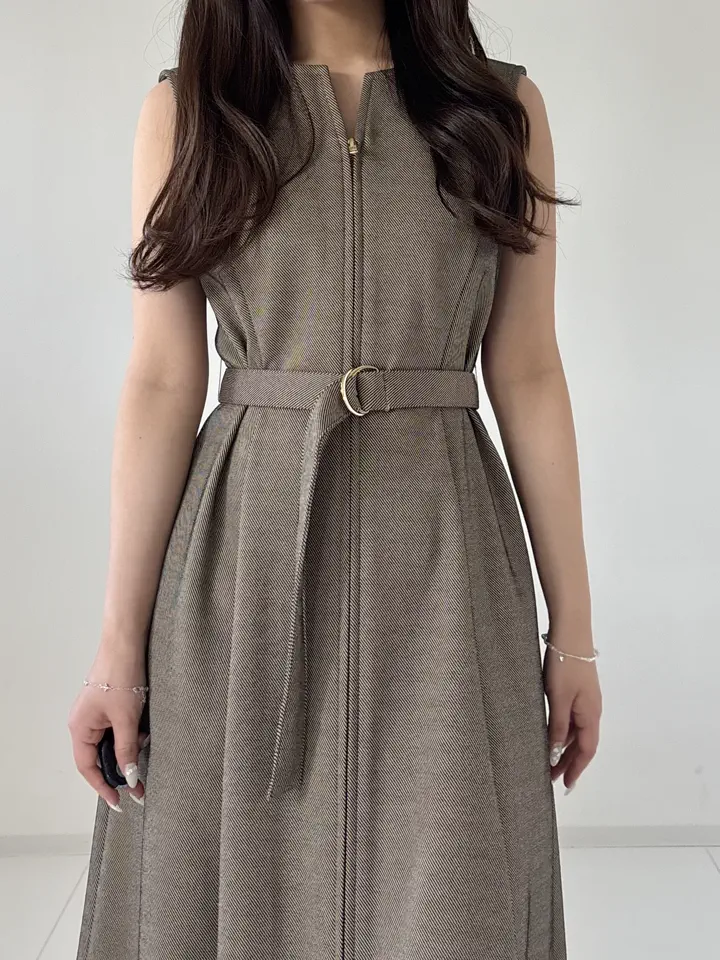 GRACE CONTINENTAL Kikuchi コーディネート画像