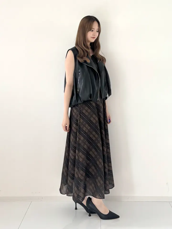 GRACE CONTINENTAL miyuki adachi コーディネート画像