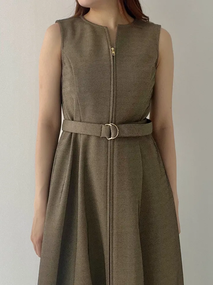 GRACE CONTINENTAL RIKO コーディネート画像