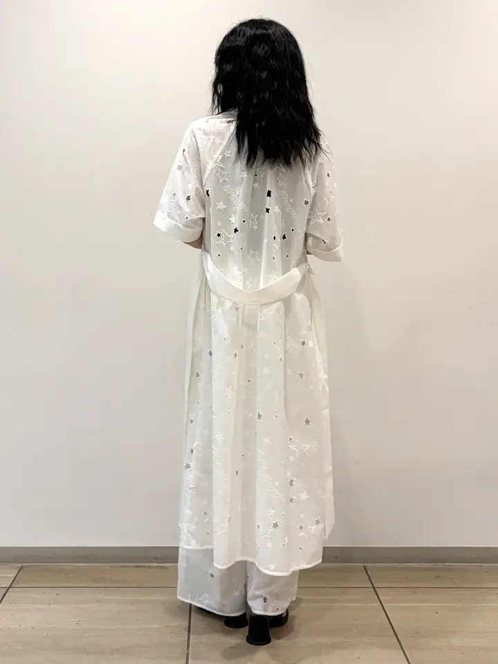 GRACE CONTINENTAL yoshi コーディネート画像