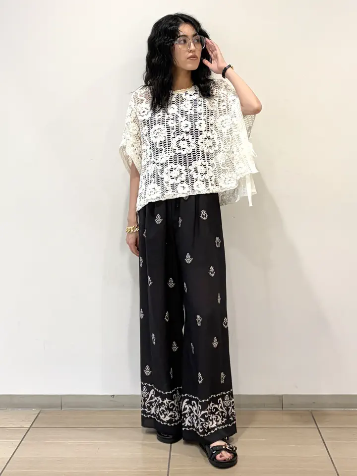 GRACE CONTINENTAL yoshi コーディネート画像