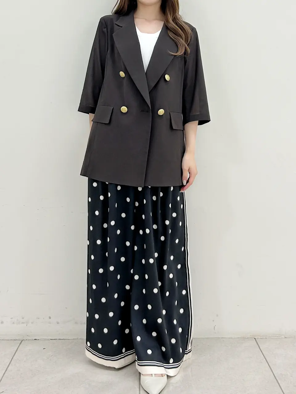 GRACE CONTINENTAL Miu Akamatsu コーディネート画像