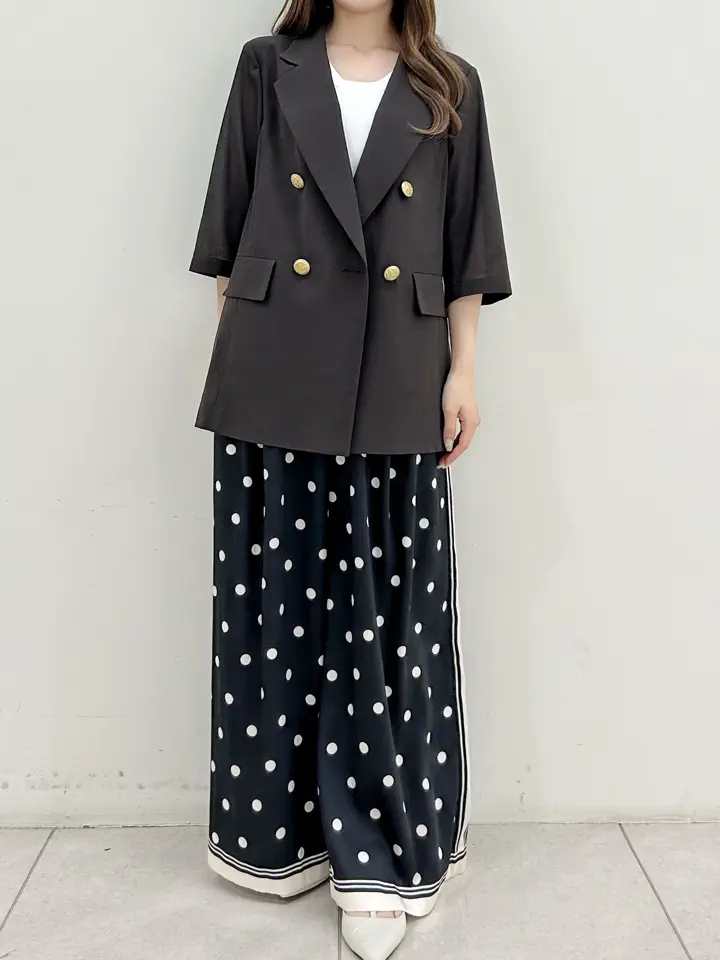 GRACE CONTINENTAL Miu Akamatsu コーディネート画像