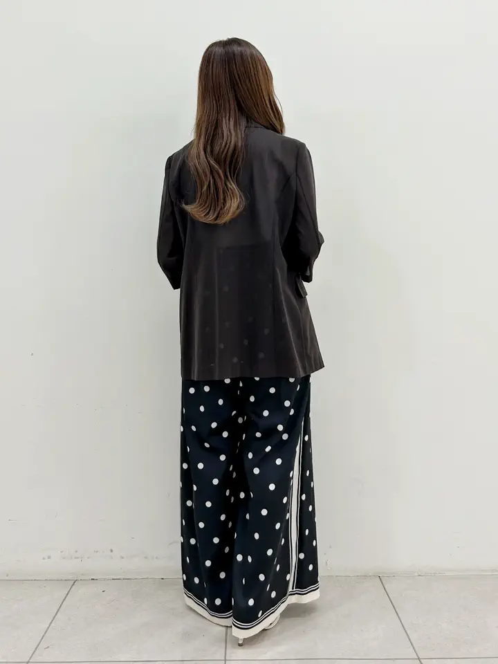 GRACE CONTINENTAL Miu Akamatsu コーディネート画像