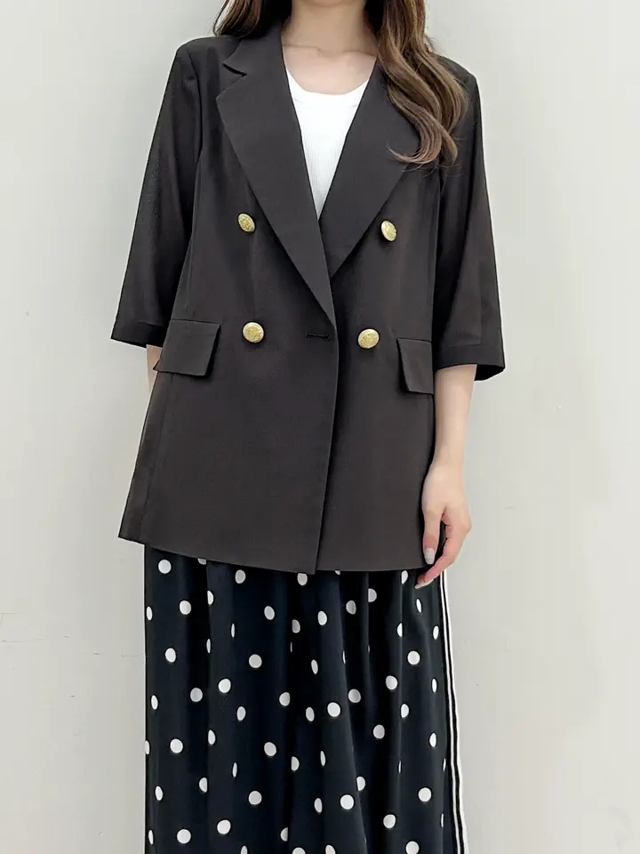 GRACE CONTINENTAL Miu Akamatsu コーディネート画像