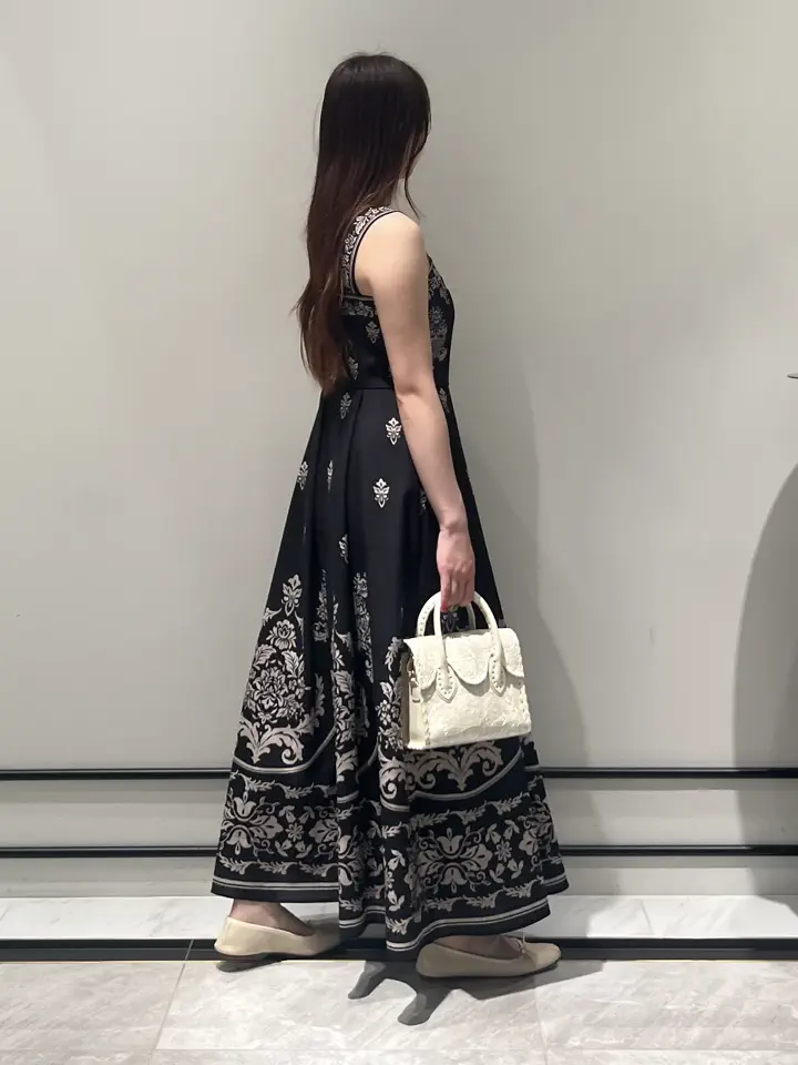 GRACE CONTINENTAL RIKO コーディネート画像