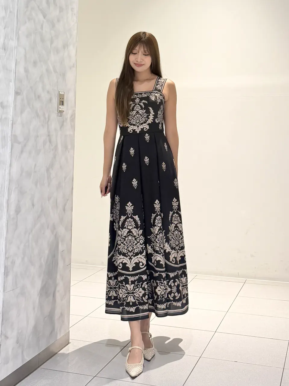 GRACE CONTINENTAL momo コーディネート画像
