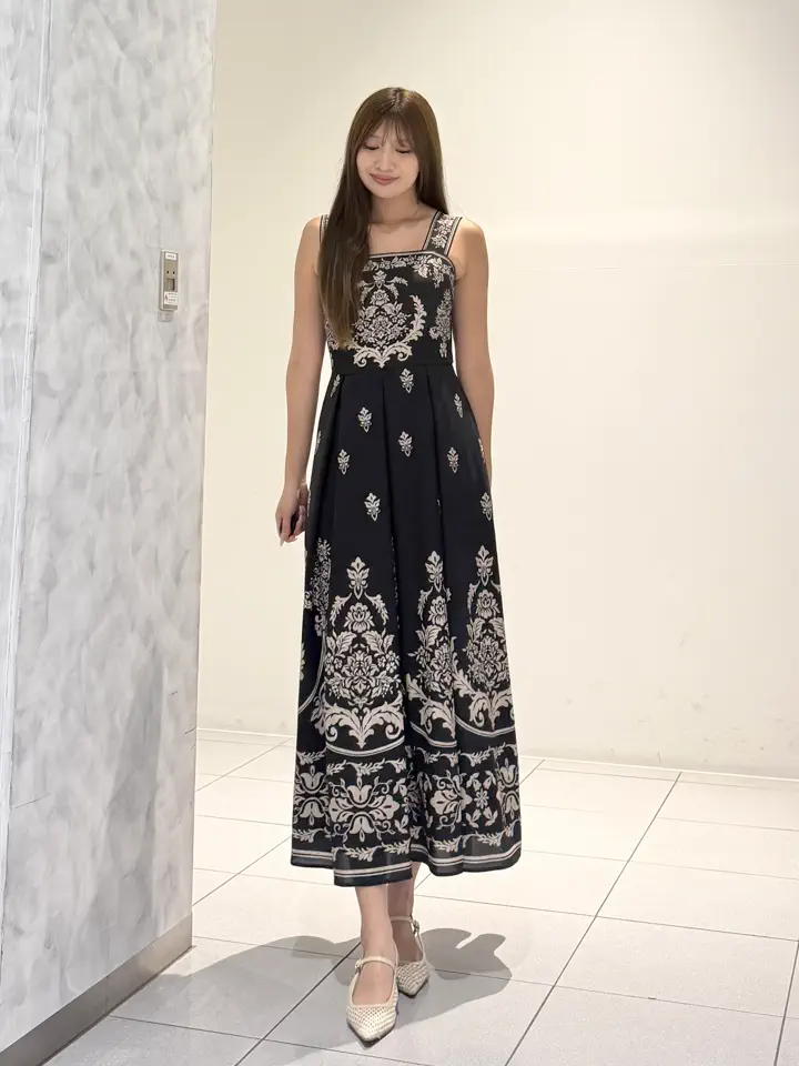 GRACE CONTINENTAL momo コーディネート画像