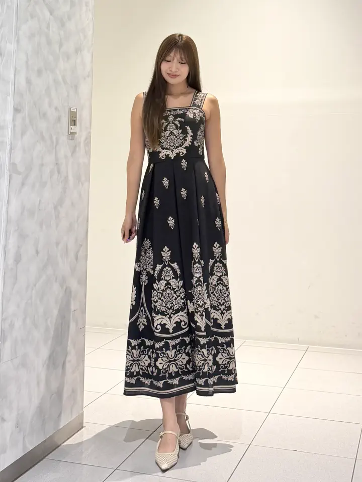 GRACE CONTINENTAL momo コーディネート画像