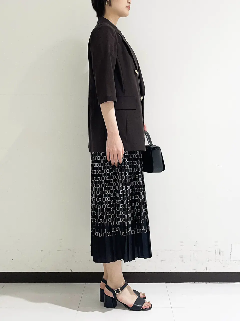 GRACE CONTINENTAL nao コーディネート画像