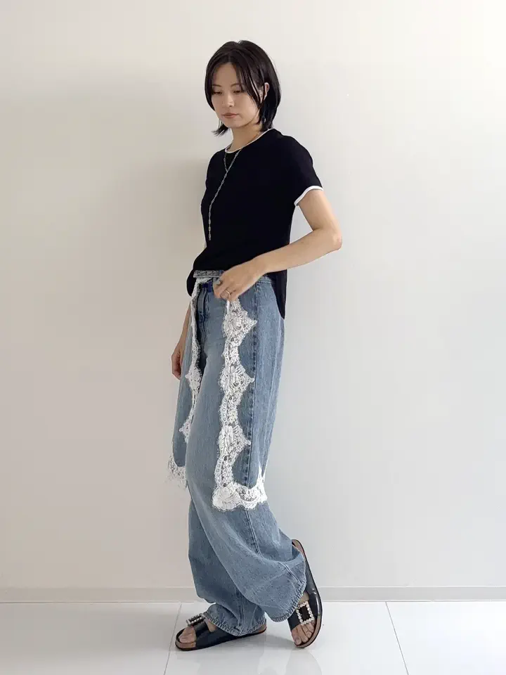 GRACE CONTINENTAL Hikaru Okada コーディネート画像
