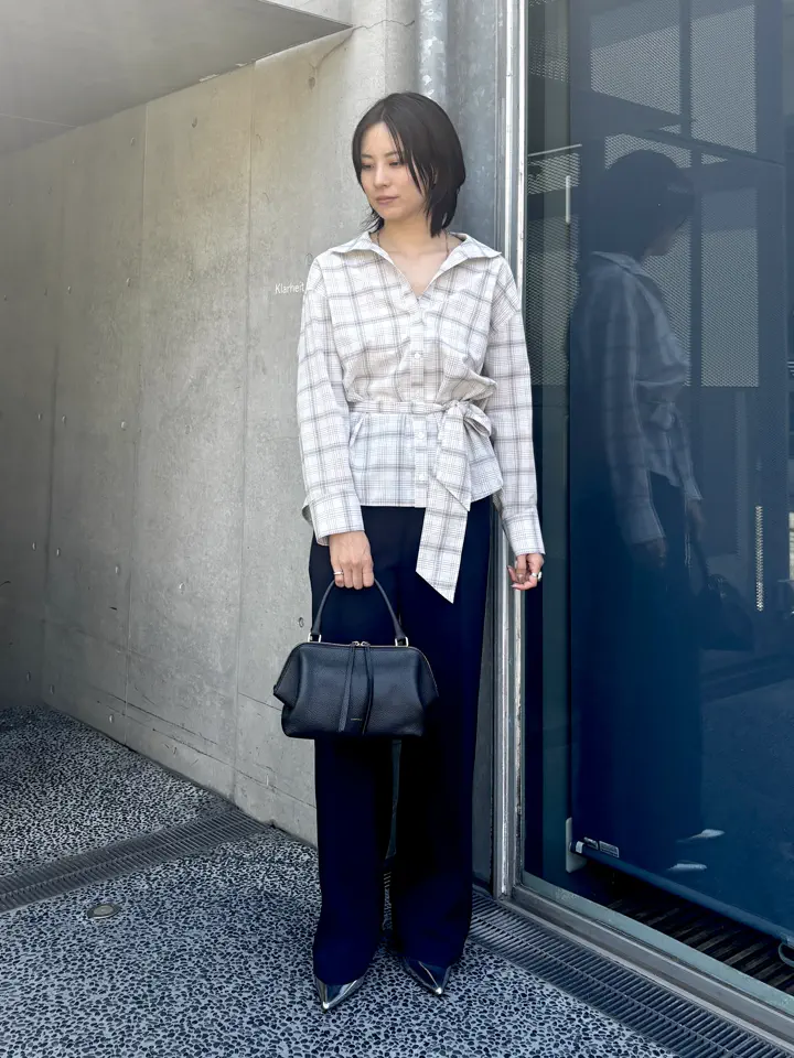 GRACE CONTINENTAL Hikaru Okada コーディネート画像