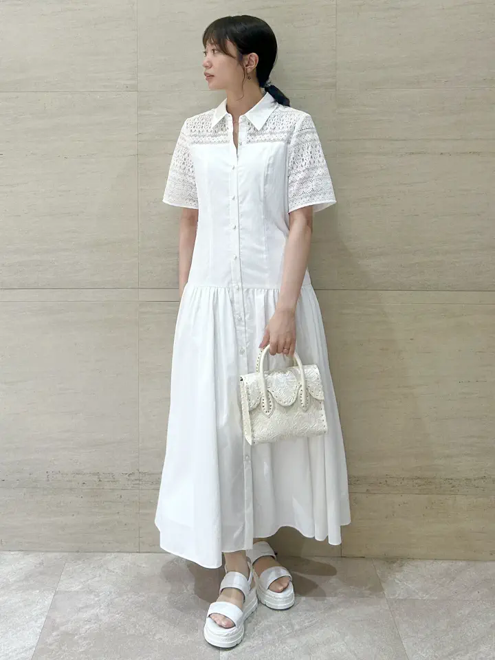 GRACE CONTINENTAL Wakazono コーディネート画像