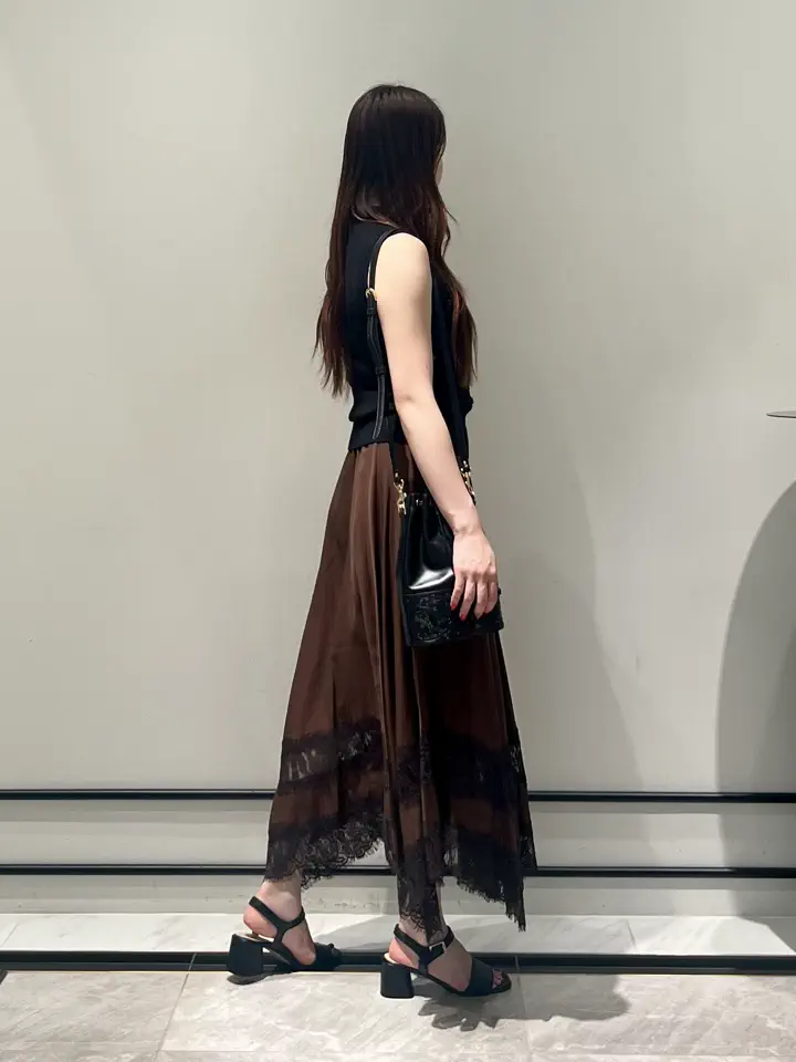 GRACE CONTINENTAL RIKO コーディネート画像