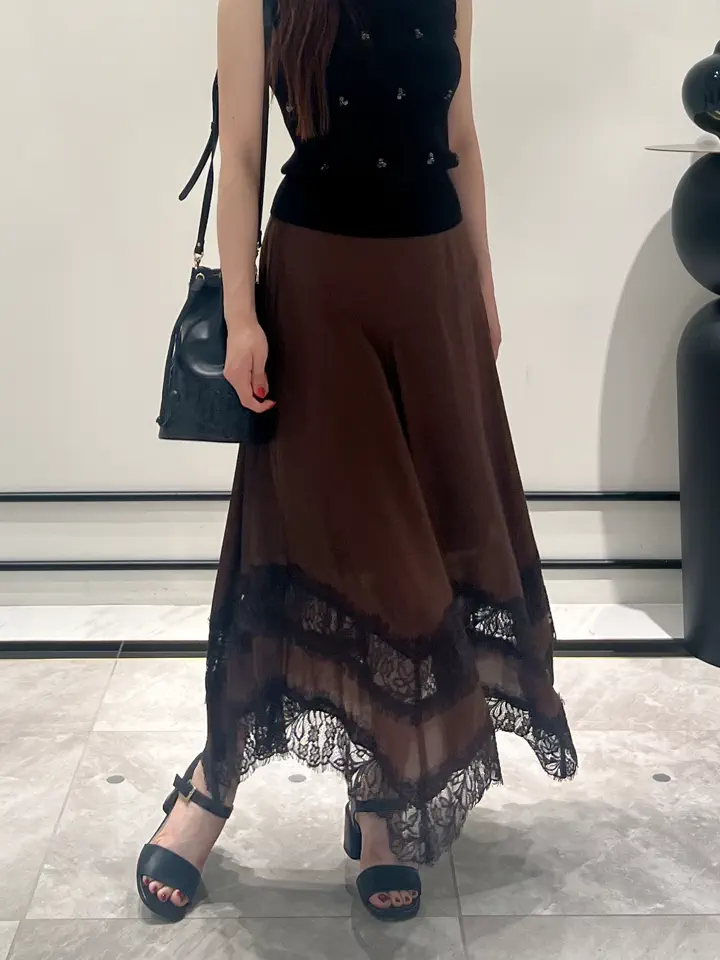 GRACE CONTINENTAL RIKO コーディネート画像