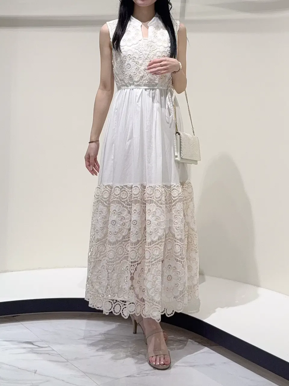GRACE CONTINENTAL Suzuka コーディネート画像