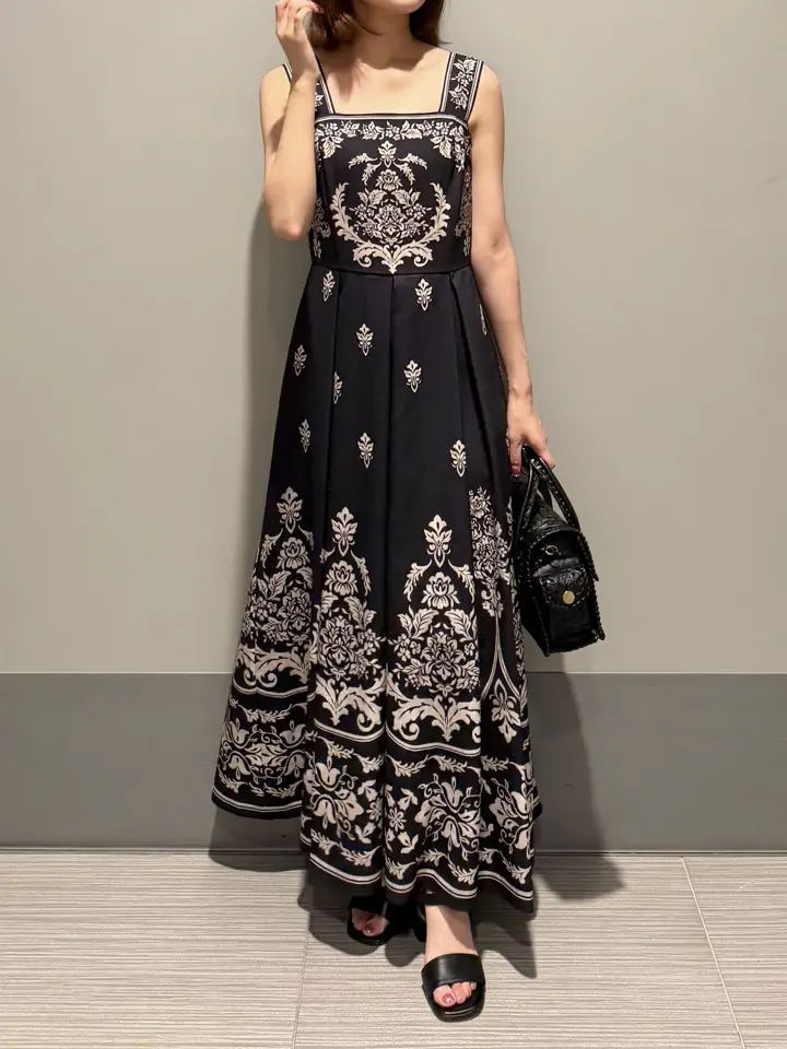 GRACE CONTINENTAL MORITA AI コーディネート画像