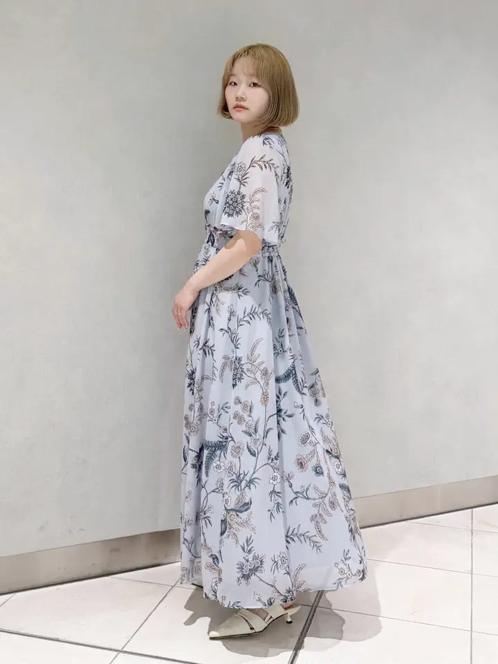 GRACE CONTINENTAL SAYUMI Nagashima コーディネート画像