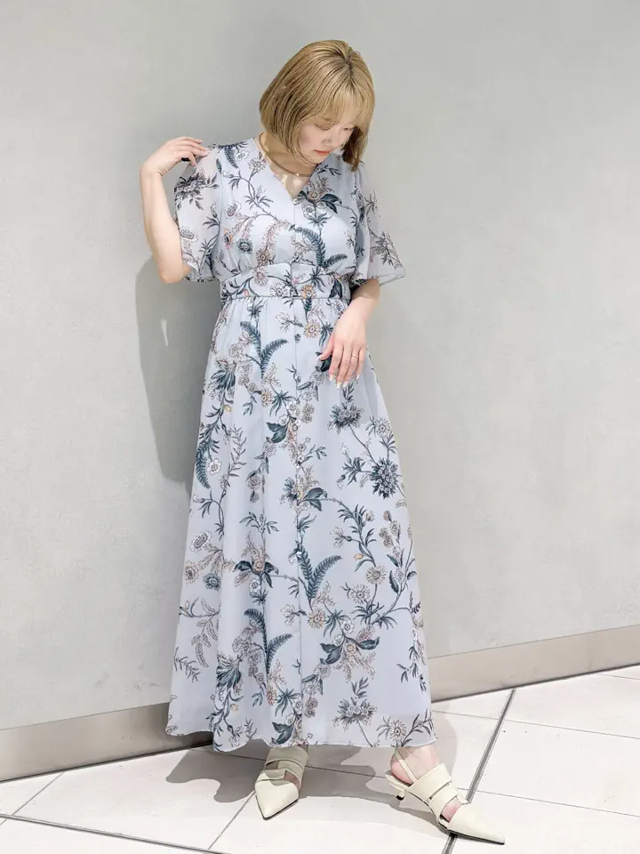 GRACE CONTINENTAL SAYUMI Nagashima コーディネート画像