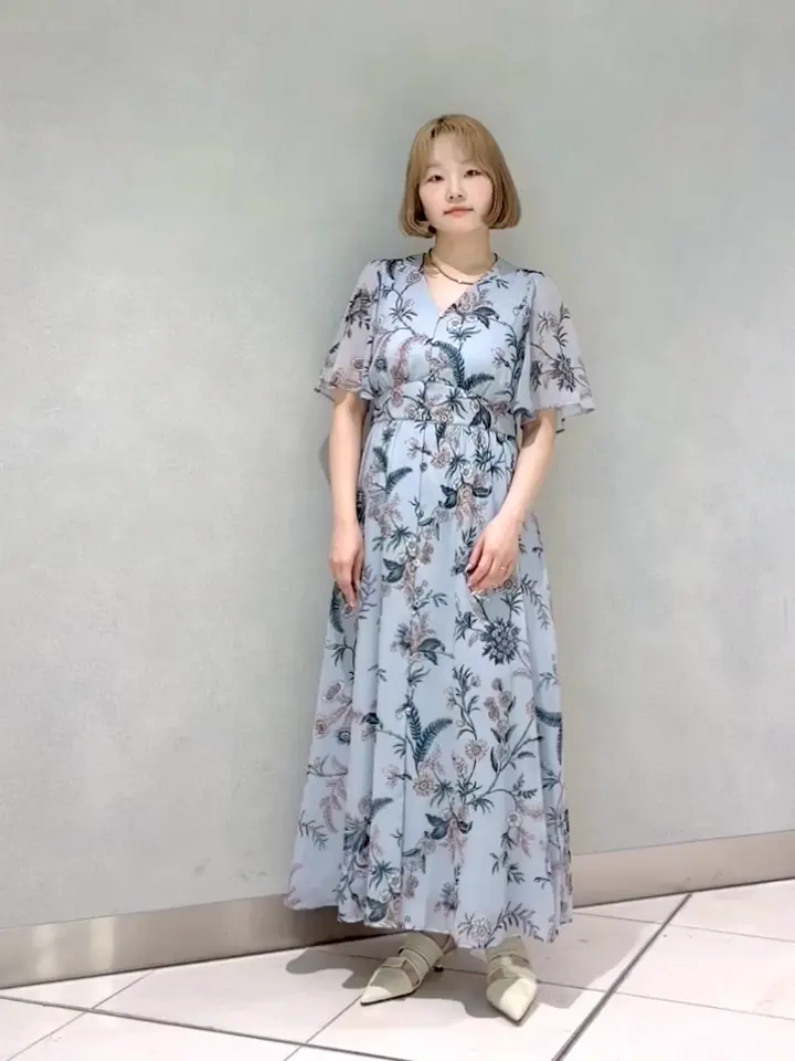 GRACE CONTINENTAL SAYUMI Nagashima コーディネート画像