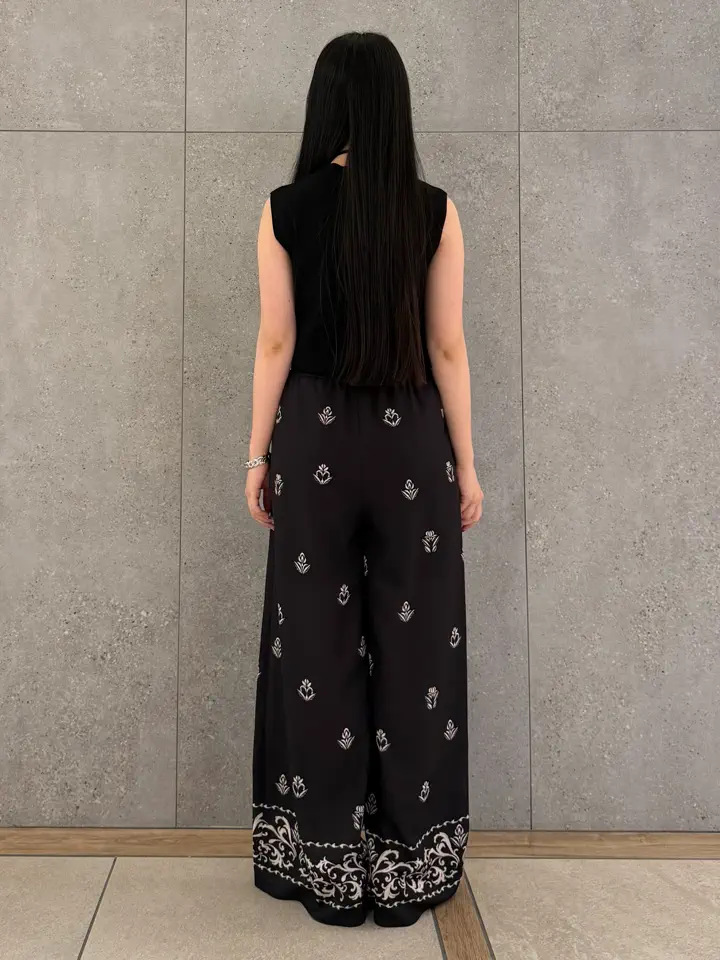 GRACE CONTINENTAL anri コーディネート画像