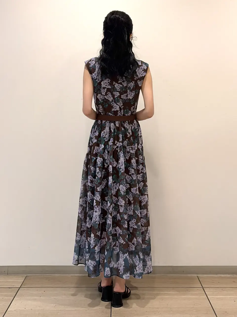 GRACE CONTINENTAL yoshi コーディネート画像