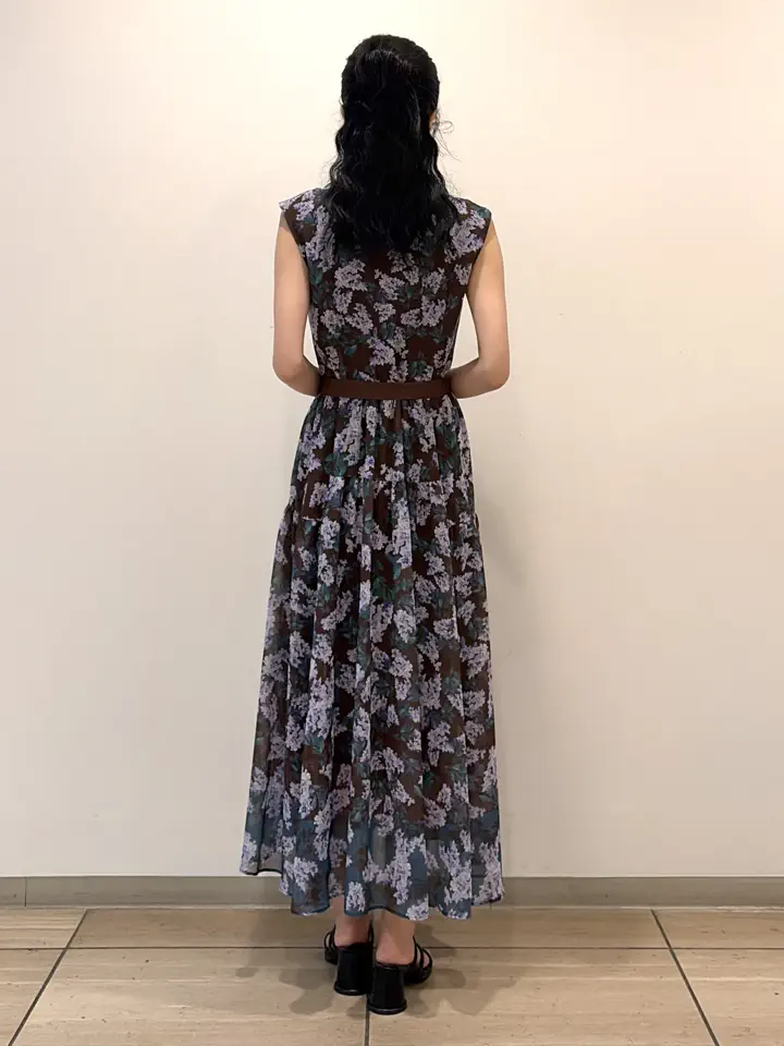 GRACE CONTINENTAL yoshi コーディネート画像