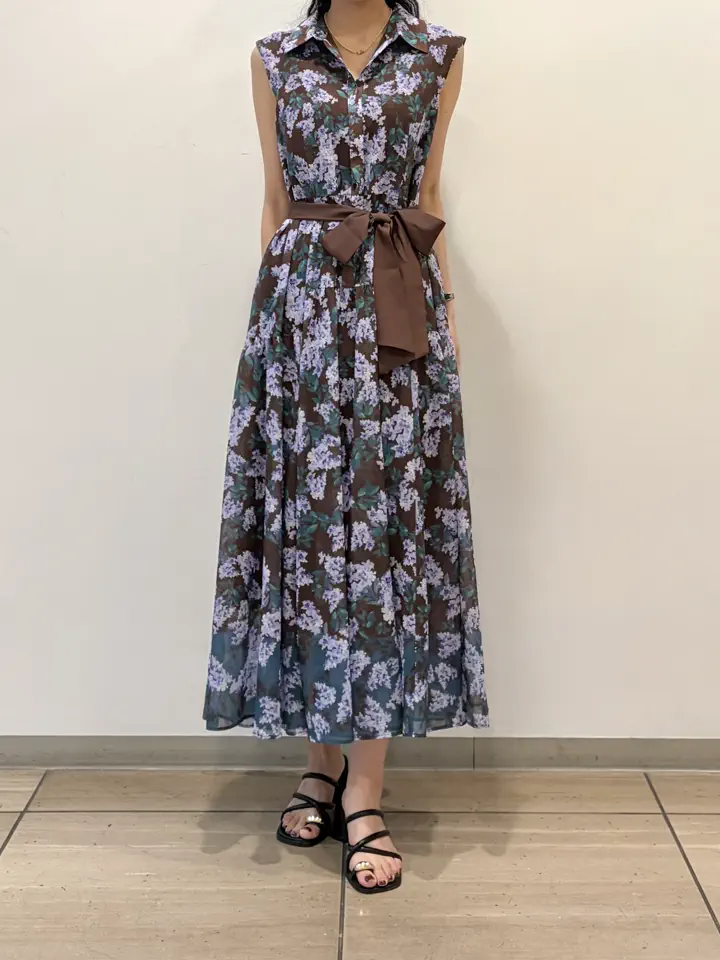 GRACE CONTINENTAL yoshi コーディネート画像