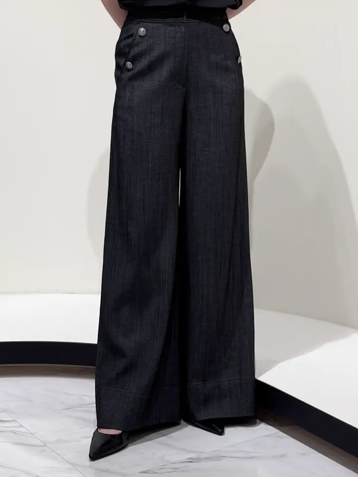 GRACE CONTINENTAL 平野 裕華 コーディネート画像