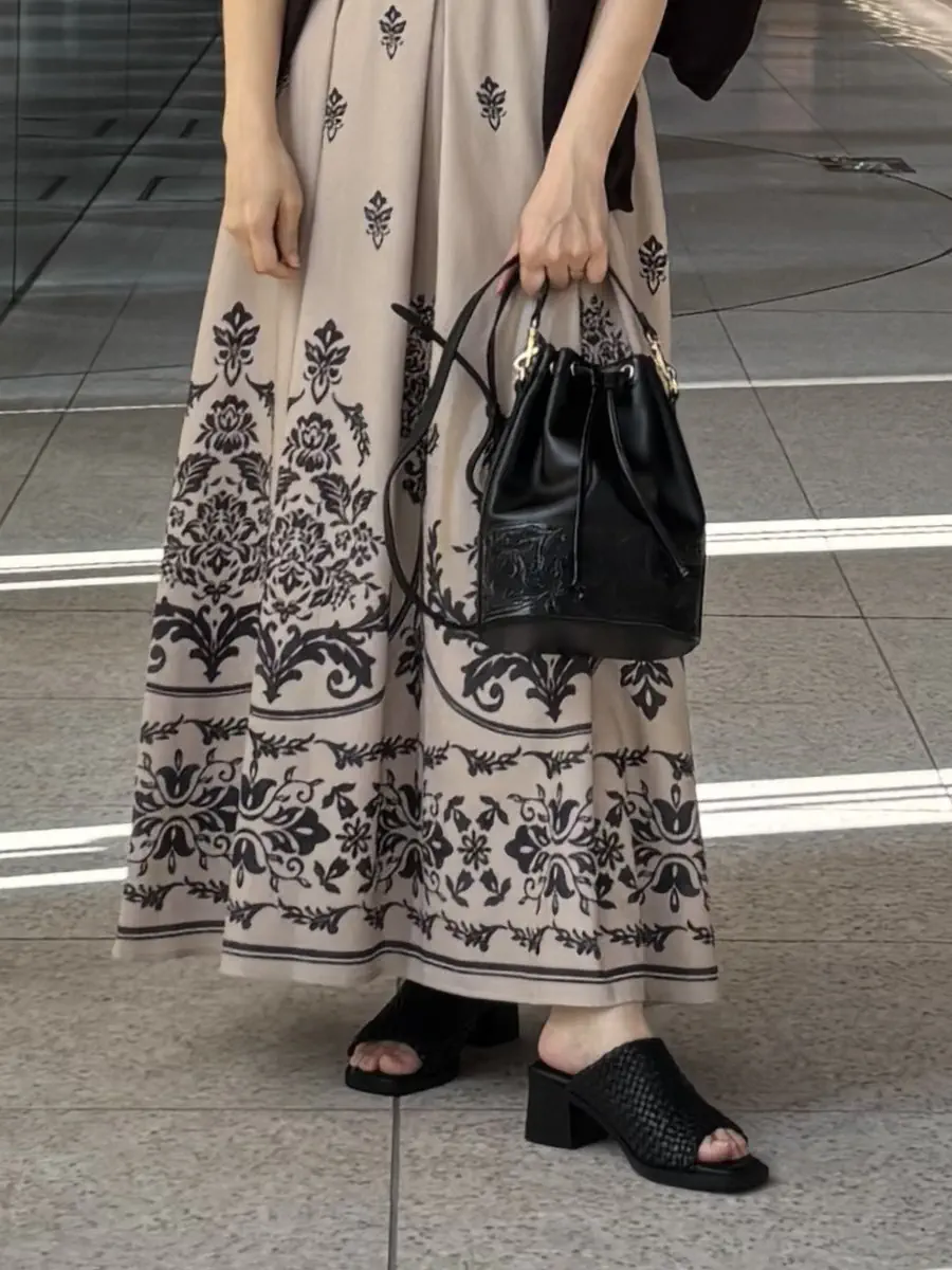GRACE CONTINENTAL A.FUKUDA コーディネート画像