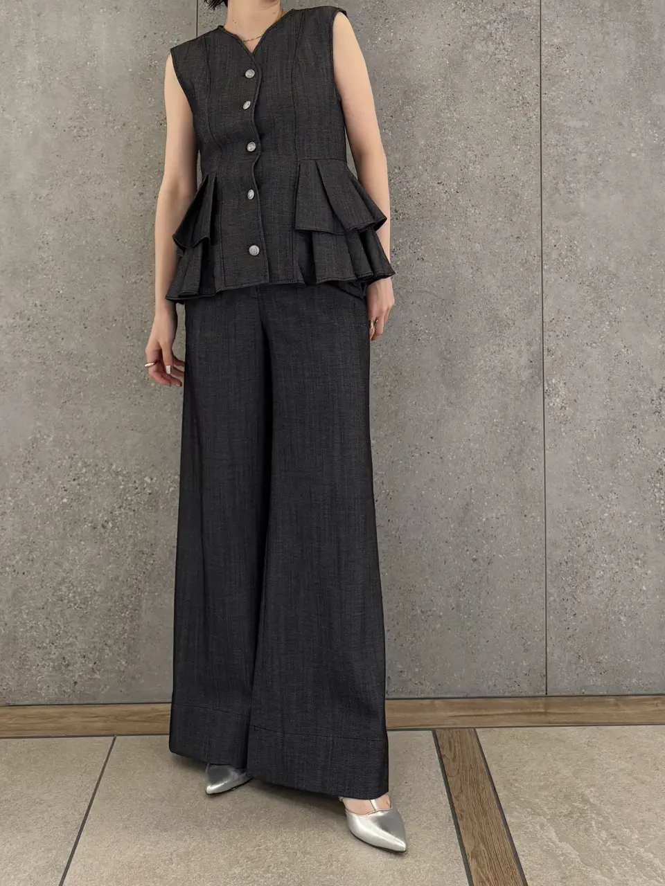 GRACE CONTINENTAL 村上 麗華 コーディネート画像