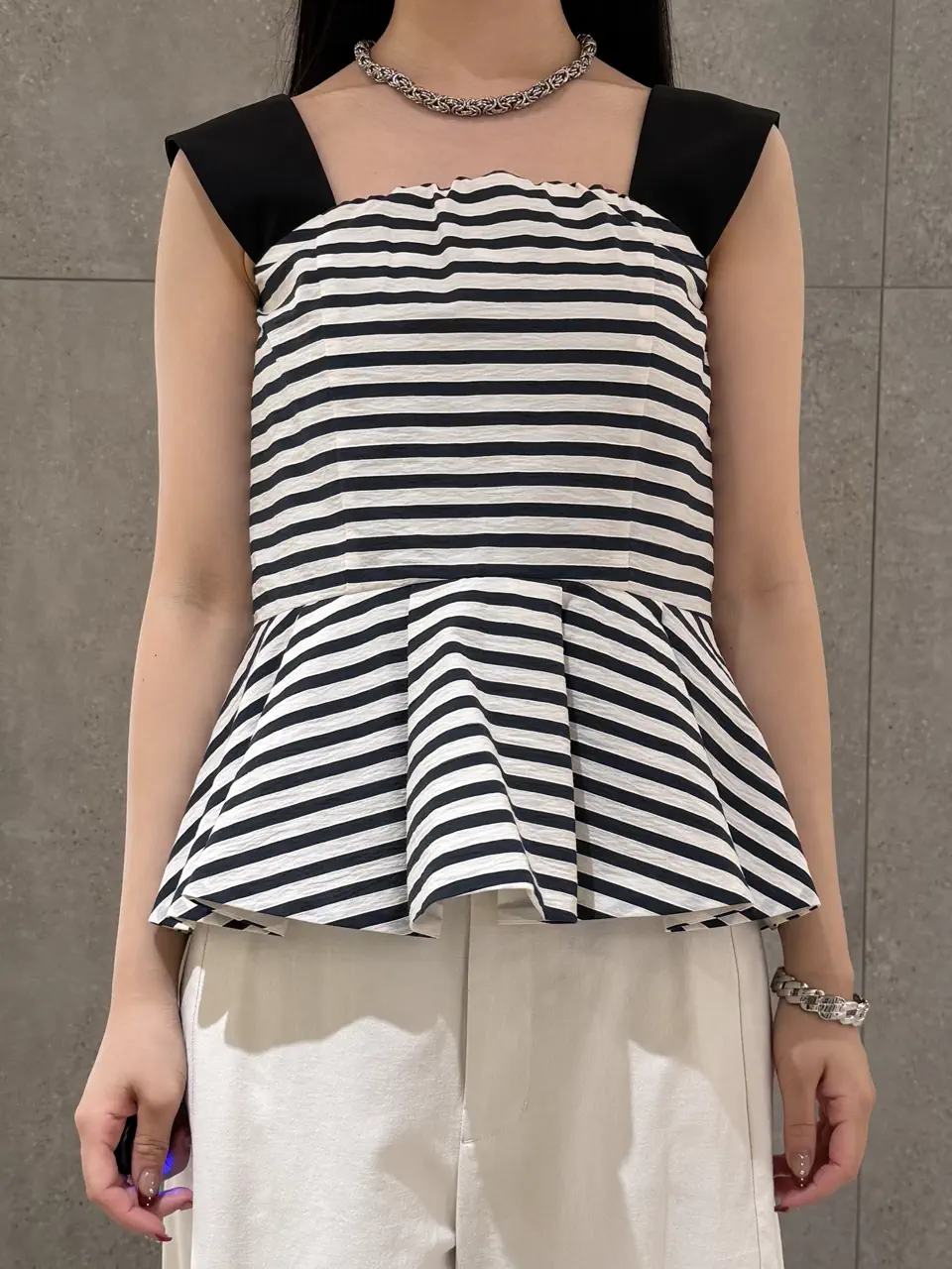 GRACE CONTINENTAL anri コーディネート画像