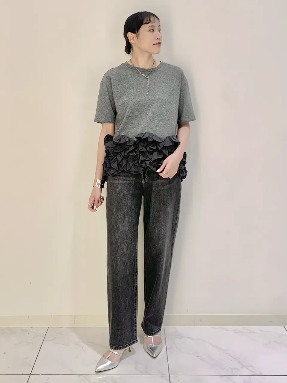  haruka iwasaki コーディネート画像