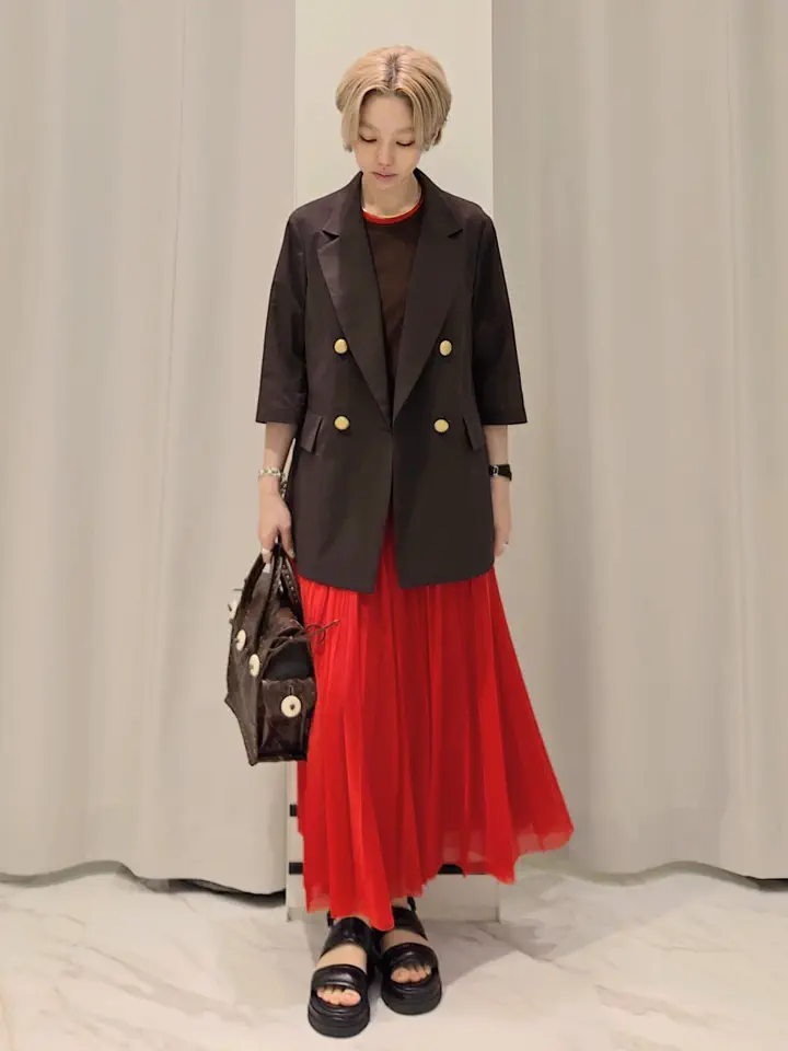 GRACE CONTINENTAL isono yui コーディネート画像