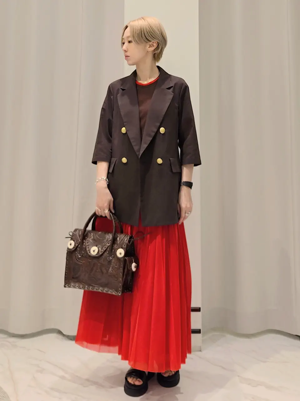 GRACE CONTINENTAL isono yui コーディネート画像