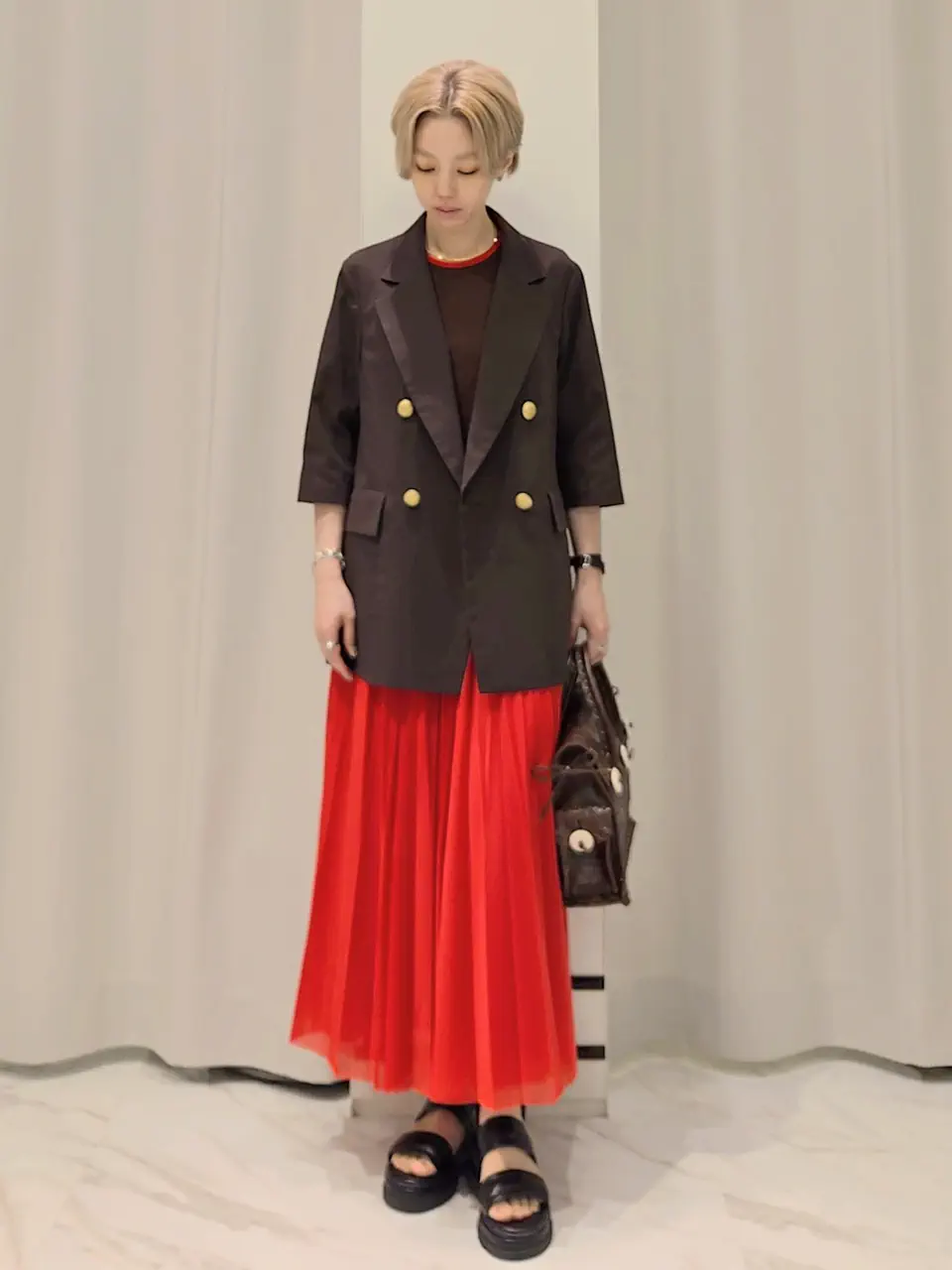 GRACE CONTINENTAL isono yui コーディネート画像